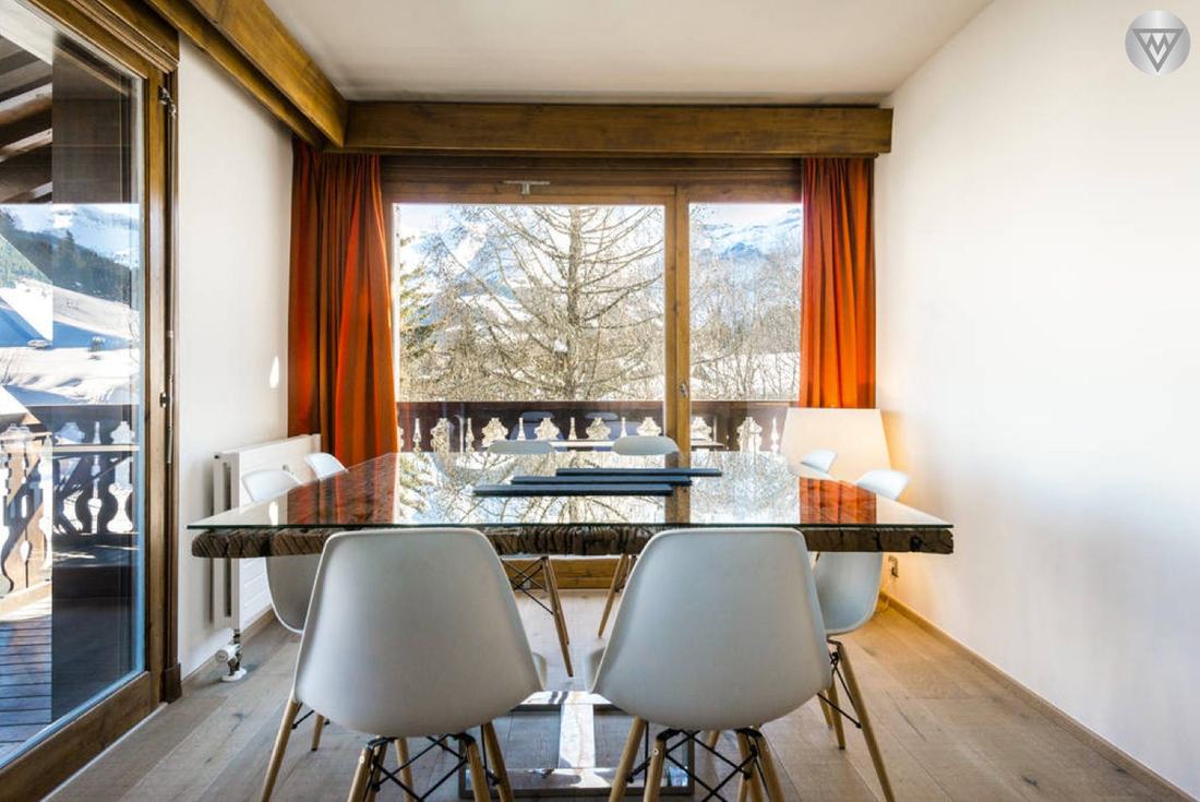 Salle à manger, vue montagne